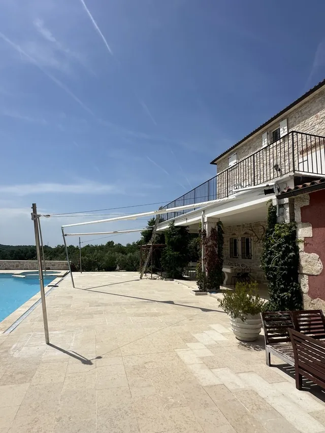 HTC-I ×2 retractable sail — Heritage Villa Istria