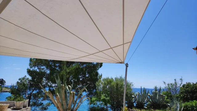 HTC-I retractable sail — Private Villa — Pag