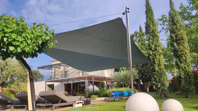 HTC-I retractable sail — Private Villa — Poreč