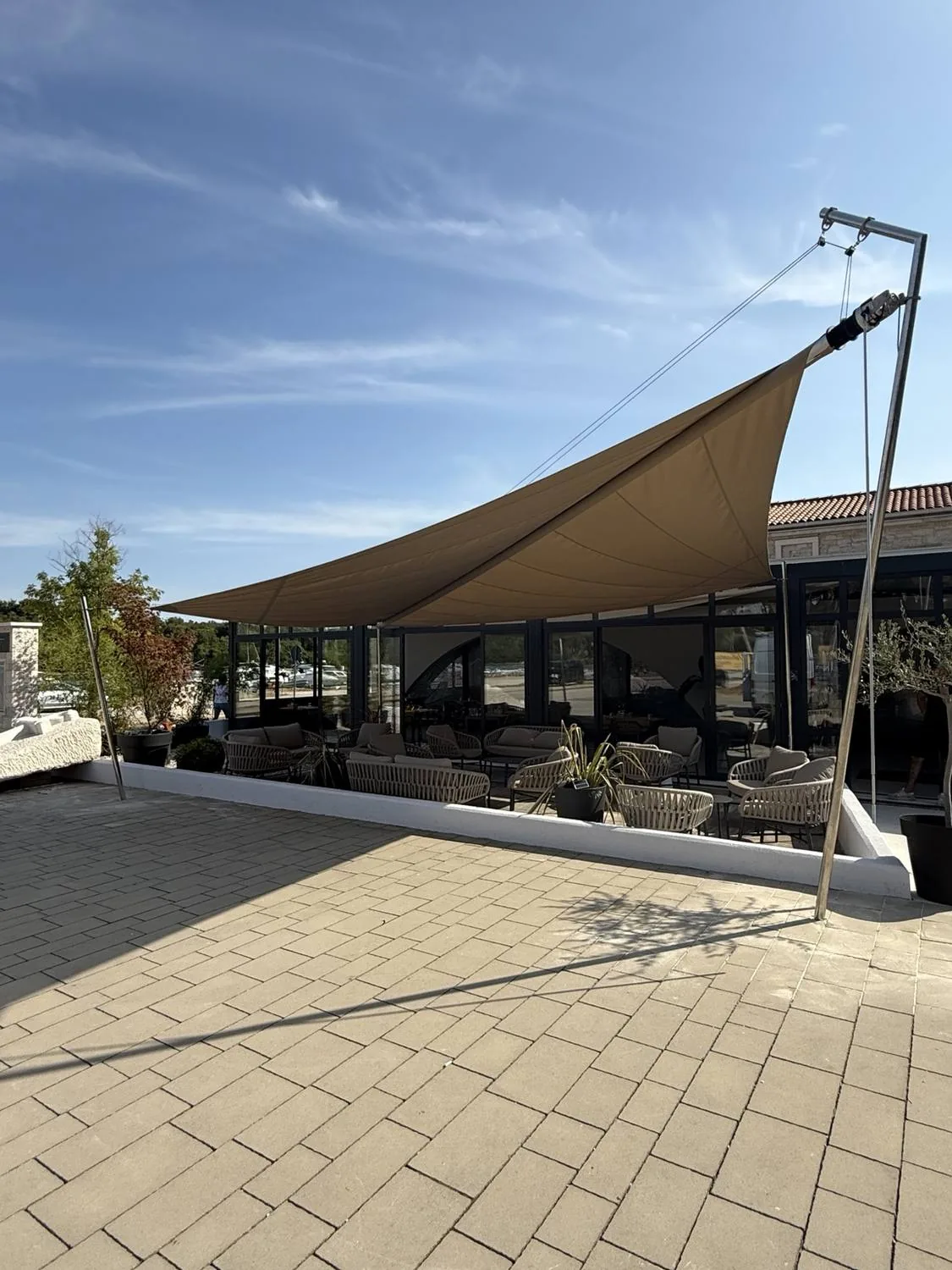 HTS-AL retractable sail at Al Peñon in Tar