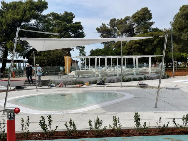 HTS-AL retractable sail — Pool Hotel Umag