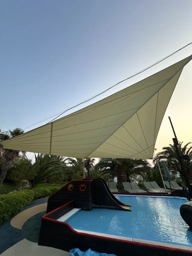 HTS-FE ×2 retractable sail — Falkensteiner Hotel — Zadar