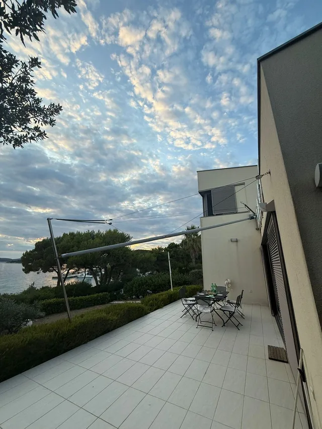 HTS-FE retractable sail — Private Villa — Ugljan